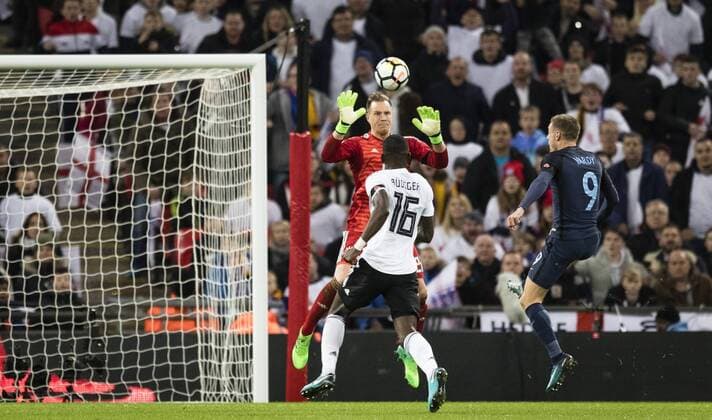 London Wembley 10 11 2017 Jamie Vardy Eng Marc Andre ter Stegen Germany England vs Germany
