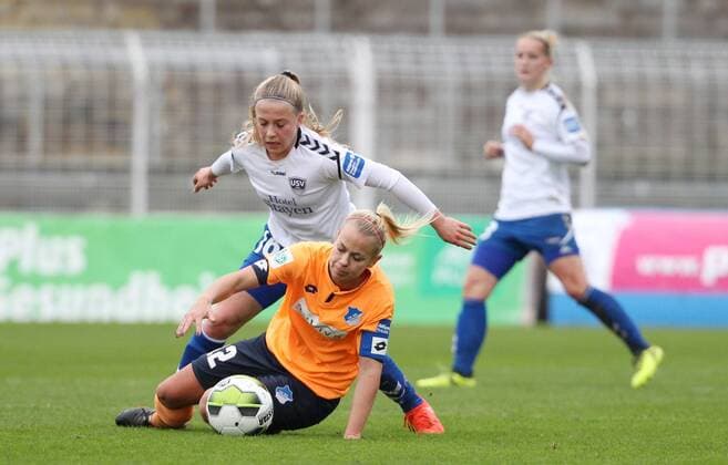 GER 1 Bundesliga Women FF USV Jena vs TSG Hoffenheim 12 11 17 Jena Ernst Abbe Sportfeld GER Allianz Women Bundesliga 1 Bundesliga Women Season 2017 2018 08 Matchday FF u200b u200bvs Jena vs TSG Hoffenheim pictured Luca Maria Graf Jena against Stephanie Breitner Hoffenheim