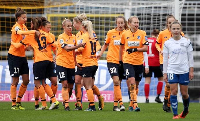 GER 1 Bundesliga Women FF USV Jena vs TSG Hoffenheim 12 11 17 Jena Ernst Abbe Sportfeld GER Women Women Bundesliga 1 Bundesliga Women Season 2017 2018 08 Day FF u200b u200bTSV Jena vs TSG Hoffenheim in the picture Torjubel Hoffenheim after the gate to 0 2 by Nicole Billa