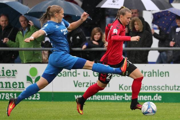 v li Johanna Tietge Sand 6 Klara Buehl Klara Buehl Freiburg 21 Action Action Game Scene Soccer Allianz Women Bundesliga SC Sand SC Freiburg xozx