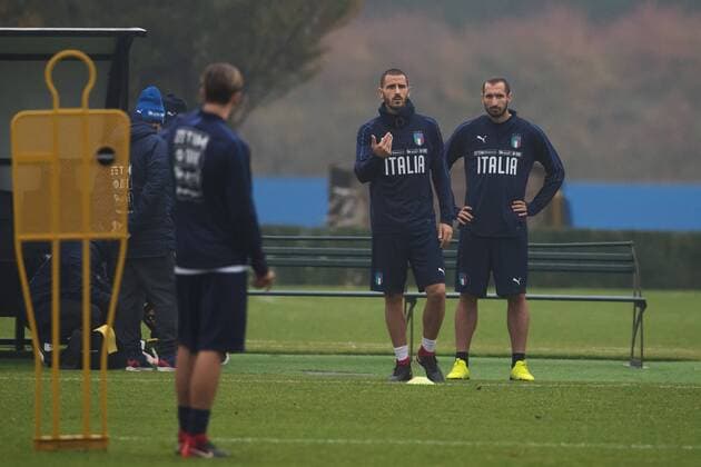 Fußball, Training und PK Nationalteam Italien 171112 Leonardo Bonucci och Giorgio Chiellini under Italiens fotbollslandslags träning den 12 november 2017 i Milano.  Copyright: JOELxMARKLUND BB171112JM032