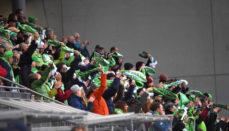 Fans Wolfsburg 171112 WOLFSBURG GERMANY Soccer Allianz Women Bundesliga 8 Gameday VfL Wolfsburg vs 1 FFC Frankfurt on 12 November 2017 in AOK Stadium in Wolfsburg Germany xPW001F2Px