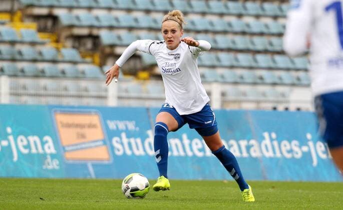 GER 1 Bundesliga Women FF USV Jena vs TSG Hoffenheim 12 11 17 Jena Ernst Abbe Sportfeld GER Allianz Women Bundesliga 1 Bundesliga Women Season 2017 2018 08 Round FF FF JV vs TSG Hoffenheim in the picture Karoline Heinze Jena
