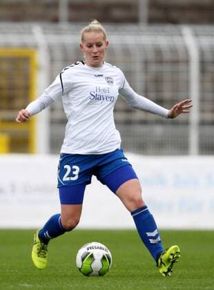 GER 1 Bundesliga Women FF USV Jena vs TSG Hoffenheim 12 11 17 Jena Ernst Abbe Sportfeld GER Allianz Women Bundesliga 1 Bundesliga Women Season 2017 2018 08 Round FF FF JV vs TSG Hoffenheim in the picture Maren Marie Tellenbröker Jena