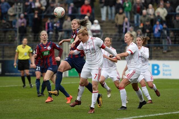 Soccer Women 1 Bundesliga Season 2017 18 8 Round 1 FFC Turbine Potsdam FC Bayern Munich Rachel Kiwic No 25 1 FFC Turbine Potsdam Melanie Behringer No 7 FC Bayern Munich 12 11 17 Copyright: xMichaelxHundtx xMatthiasxKochx