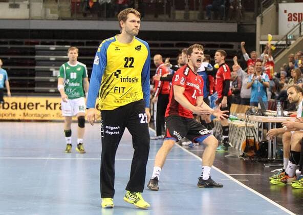 v Julian Sauer DJK Rimpar Wolves Max Brustmann DJK Rimpar Wolves disappointed disappointment disappointed Valentin Schmidt SG BBM Bietigheim cheers DKB 2 Handball Bundesliga SG BBM Bietigheim DJK Rimpar Wolves xfskrx