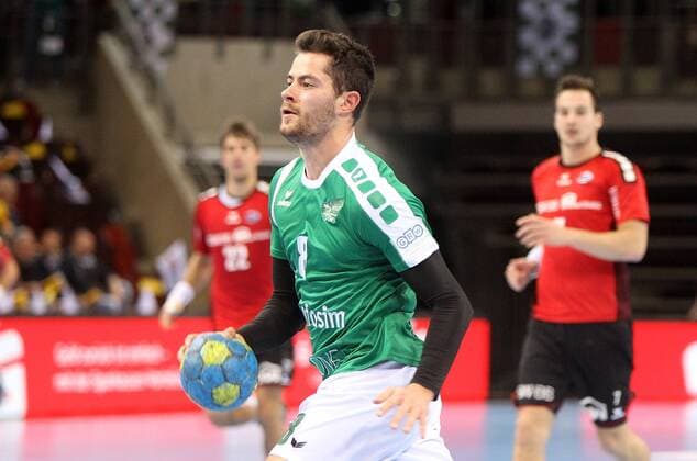 Paco Barthe SG BBM Bietigheim Dominik Schömig DJK Rimpar Wolves Dominik Claus SG BBM Bietigheim DKB 2 Handball Bundesliga SG BBM Bietigheim DJK Rimpar Wolves xfskrx