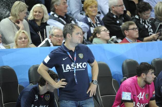 Celje Manager Branko Tamse THW Kiel vs RK Celje Handball EHF Champions League Group Stage 12 11 17 Kiel Schleswig Holstein Germany Sparkassen Arena Copyright: xAgentur54Gradx xJoergxLuehnx