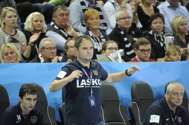 Celje Manager Branko Tamse THW Kiel vs RK Celje Handball EHF Champions League Group Stage 12 11 17 Kiel Schleswig Holstein Germany Sparkassen Arena Copyright: xAgentur54Gradx xJoergxLuehnx