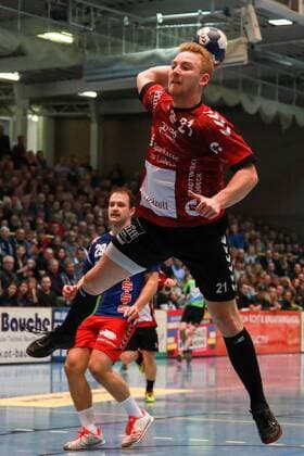 Lübeck 12 November 2017 Sport Handball Season 2017 2018 2 Bundesliga VfL Lübeck Schwartau Wilhelmshavener HV Litter by Damm Sebastian Nr 21 VfL Luebeck Schwartau
