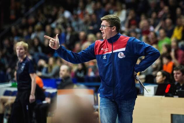 Berlin Germany 12 11 2017 Stefan Huebner Huebner Lüneburg playing the volleyball Bundesliga season 2017 2018 between Berlin Recycling Volleys SVG Lüneburg