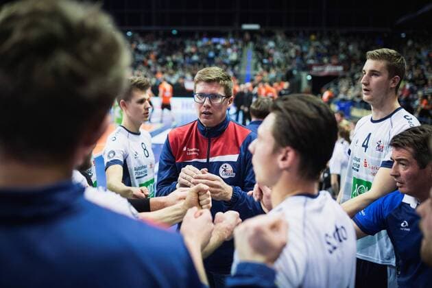 Berlin Germany 12 11 2017 Stefan Huebner Huebner Lüneburg playing the volleyball Bundesliga season 2017 2018 between Berlin Recycling Volleys SVG Lüneburg