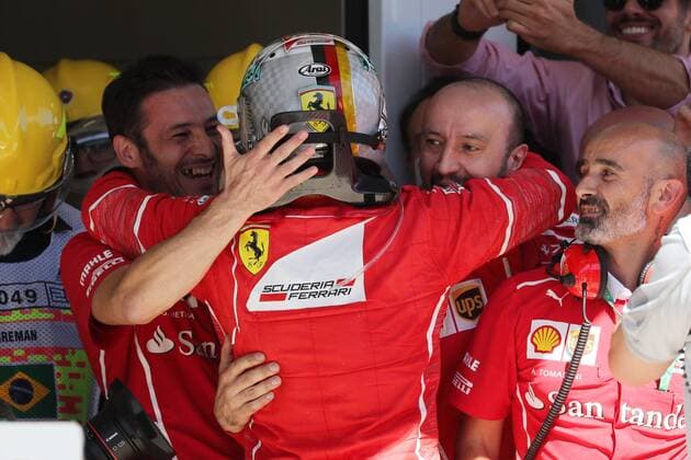 Formel 1, Sebastian Vettel gewinnt GP Brasilien 12.11.2017 - Race, Sebastian Vettel (GER) Scuderia Ferrari SF70H race winner Brazilian Grand Prix, Sao Paulo, Interlagos 9 - 12 November 2017 12.11.2017 - Race, Sebastian Vettel (GER) Scuderia Ferrari SF70H race winner 