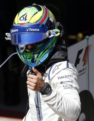 Bilder des Tages - SPORT Grande Prêmio do Brasil de Fórmula 1 2017 SÃO PAULO, SP - 12.11.2017: GRANDE PRÊMIO DO BRASIL DE FÓRMULA 1 2017 - Felipe Massa of Williams thanked the public during the 2017 Brazilian Formula 1 Grand Prix, held at the Interlagos Autodrome in São Paulo, SP, on Sunday (12). (Photo: Rodolfo Buhrer La Imagem Fotoarena) x1426175x  RodolfoxBuhrer