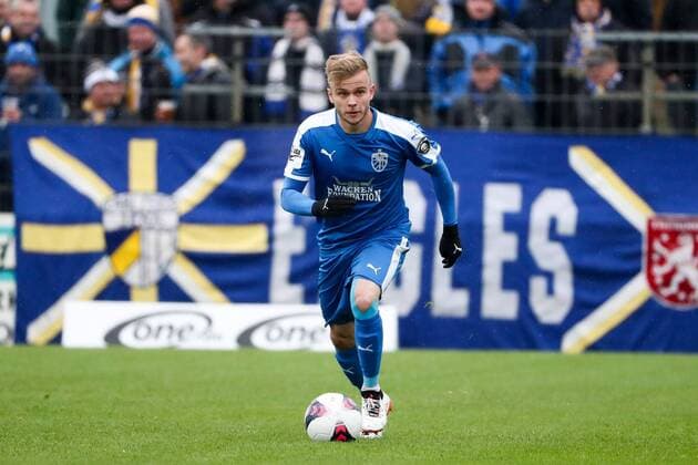 Meuselwitz 12 11 2017 bluechip Arena Soccer Thüringenpokal Quarterfinals ZFC Meuselwitz vs FC Carl Zeiss Jena 1 3 n V 1 1 0 1 Pictured