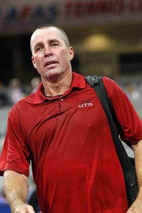 APELDOORN - AFAS Tennis Classics 2011 , Tennis , 08-10-2011 , Omnisportcentrum , Ivan Lendl. Tennis classics 2011 *** APELDOORN AFAS Tennis Classics 2011 Tennis 08 10 2011 Omnisport Center Ivan Lendl Tennis classics 2011 