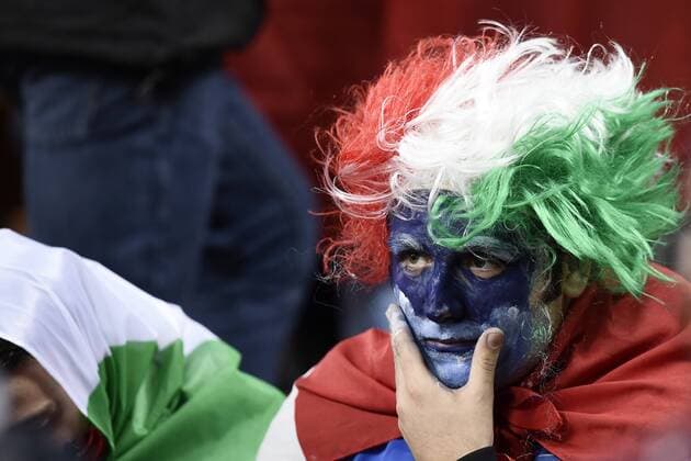 Bilder des Tages - SPORT Fußball, WM Playoffs, Italien - Schweden Db Milano 13 11 2017 - spareggio qualificazione Mondiali Russia 2018 Italia-Svezia foto Daniele Buffa Image nella foto: delusione tifosi Italia 