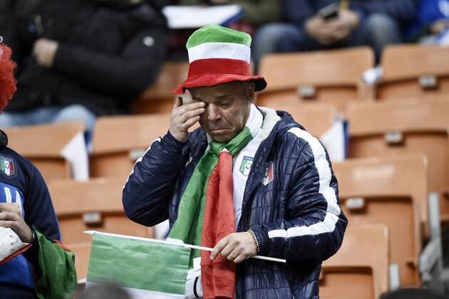 Fußball, WM Playoffs, Italien - Schweden Db Milano 13 11 2017 - spareggio qualificazione Mondiali Russia 2018 Italia-Svezia foto Daniele Buffa Image nella foto: delusione tifosi Italia 