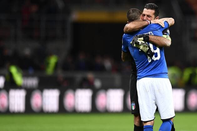 Fußball, WM Playoffs, Italien - Schweden Mg Milano 13 11 2017 - spareggio qualificazione Mondiali Russia 2018 Italia-Svezia foto Matteo Gribaudi Image nella foto: Gianluigi Buffon-Leonardo Bonucci 