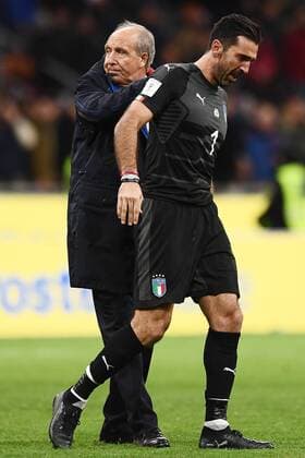 Fußball, WM Playoffs, Italien - Schweden Mg Milano 13 11 2017 - spareggio qualificazione Mondiali Russia 2018 Italia-Svezia foto Matteo Gribaudi Image nella foto: Gianluigi Buffon-Gian Piero Ventura 