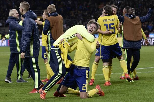 Fußball, WM Playoffs, Italien - Schweden Db Milano 13 11 2017 - spareggio qualificazione Mondiali Russia 2018 Italia-Svezia foto Daniele Buffa Image nella foto: esultanza fine gara Svezia 