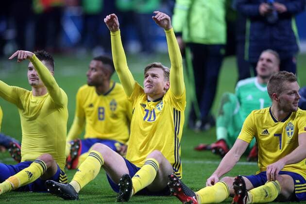 Milan, Italy - November 13: Sweden players celebrates at end of the FIFA 2018 World Cup Qualifier Play-off match Italy vs Sweden at Meazza Stadium on November 13, 2017 in Milan, Italy.  Copyright: xmarcoxiacobuccix xIPAx xMarcoxIacobuccix