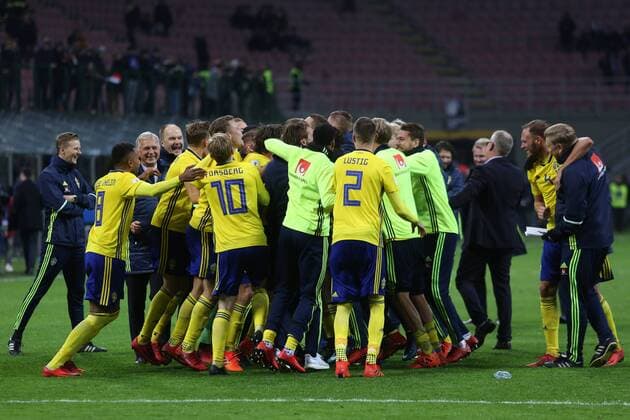 Milan, Italy - November 13: Sweden players celebrates at end of the FIFA 2018 World Cup Qualifier Play-off match Italy vs Sweden at Meazza Stadium on November 13, 2017 in Milan, Italy.  Copyright: xmarcoxiacobuccix xIPAx xMarcoxIacobuccix