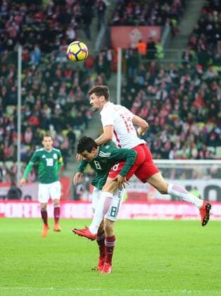 Fußball, Polen - Mexiko November 13, 2017 - Gdansk, Poland - Hirving Lozano and Pawel Wszolek during the International Friendly Länderspiel soccer match between Poland and Mexico at the Energa Stadium in Gdansk, Poland on 13 November 2017 Poland v Mexico: International Friendly  - ZUMAn230 20171113_zaa_n230_379 Copyright: xMateuszxWlodarczykx