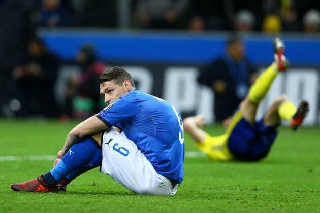 Fußball, WM Playoffs, Italien - Schweden November 13, 2017 - Milan, Italy - FIFA World Cup WM Weltmeisterschaft Fussball Qualifiers play-off Switzerland v Northern Ireland.The disappointment of Andrea Belotti of Italy at the end of the match at San Siro Stadium in Milan, Italy on November 13, 2017. Italy v Sweden - FIFA 2018 World Cup Qualifier Play-Off: Second Leg  - ZUMAn230 20171113_zaa_n230_475 Copyright: xMatteoxCiambellix
