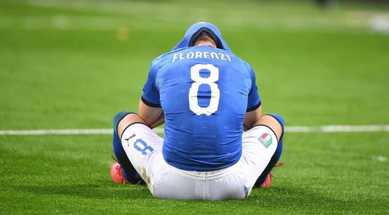 Football International World Cup 2018 Play Off Rueckspiel in Milan 13 11 2017 Italy Sweden Emttaeuschung Italy After the Game Alessandro Florenzi at Bottom Milan