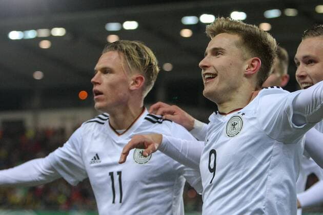 Germany Italy Football U20 Country game Zwickau 14 11 2017 Stadium Zwickau Football U20 international match Germany England in Picture v l Robin Hack U20 ger Hoffenheim and John Eggestein U20 ger Bremen bejubeln the 1 0