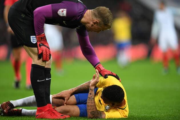 England v Brazil International Friendly L?nderspiel Joe Hart (GK) of England checks on Gabriel Jesus of Brazil during the International Friendly match at Wembley Stadium, London Content Not Available For UK Newspapers Copyright: xSimonxDaelx FIL-10953-0020