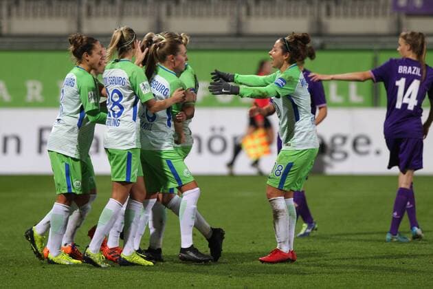 Wolfsburg vs Florence CL Women Wolfsburg Germany 15 11 2017 FOOTBALL VfL Wolfsburg vs ACF Florence 1 16 Final UEFA Womens Champions League Season 2017 18 Image shows Tessa Wullaert VfL Wolfsburg celebrates with their teams goal for Wolfsburg