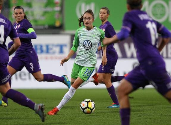 Wolfsburg vs Florence CL Women Wolfsburg Germany 15 11 2017 FOOTBALL VfL Wolfsburg vs ACF Florence 1 16 Final UEFA Womens Champions League Season 2017 18 Image shows Tessa Wullaert VfL Wolfsburg Wolfsburg