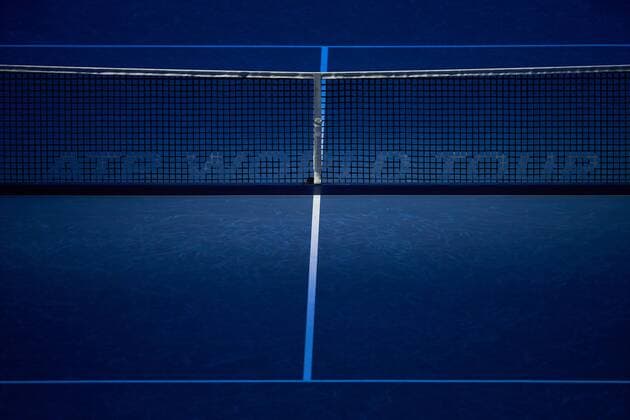 Roger FEDERER SUI in action Forehand Back Surcharge Roger FEDERER SUI against Marin CILIC CRO 6 7 6 4 6 1 NITTO ATP FINALS Season Final Tennis Men International on 16 11 2017 at O2 Arena London United Kingdom