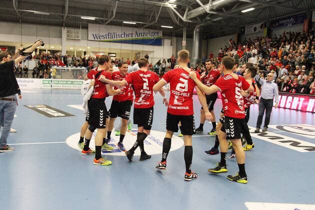 Siegesjubel at ASV Hamm Westfalen ASV Hamm vs HC Elbflorenz Dresden Handball 2 Bundesliga 18 11 2017 Hamm Copyright: xEibner-Pressefoto Strohdiekx EP_JSK