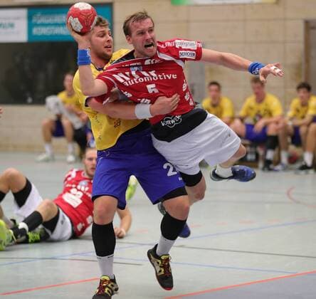 2 HBL HSG Konstanz Bergischer HC 26 30 Max Darj BHC against Chris Berchtenbreiter KON Konstanz Copyright: xPisa Eibner-Pressefotox EP_PPA