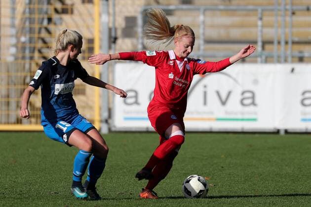 Judge Steinert TSG 19 Magdalena Richter MSV 7 Action Action Game Scene Soccer Allianz Women Bundesliga TSG 1899 Hoffenheim MSV Duisburg xozx