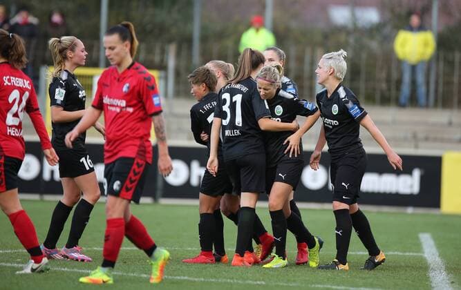 19 11 2017 xcex Germany Freiburg Football Womens Football Allianz Women Bundesliga Season 2017 2018 SC Freiburg 1 FFC Frankfurt Torjubel FFC Frankfurt Cheers Joy Emotions