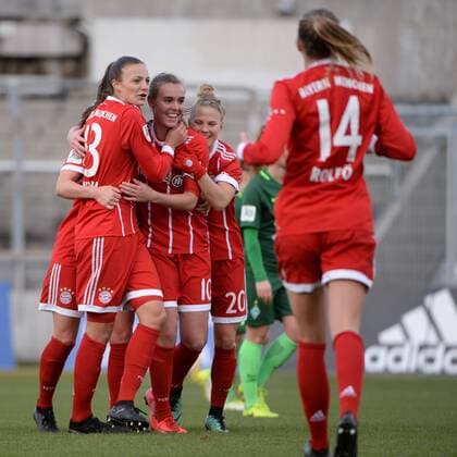 Lucia Vonkova FC Bayern Munich FCB 13 Jill Roord FC Bayern Munich FCB 10 Leonie Maier FC Bayern Munich FCB 20 Fridolina Rolfo Rolfoe FC Bayern Munich FCB 14 with goal celebrations Cheers Torjubel Goalkeeping celebrate the goal goal celebration Cheers over the gate to 2 1 by Jill Roord FC Bayern Munich FCB 10 optimistic Action Action Soccer Allianz Women Bundesliga FC Bayern Munich SV Werder Bremen xslx