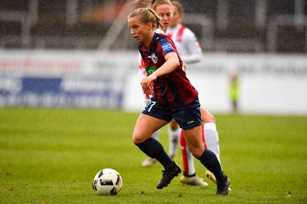 Tabea Kemme Potsdam 21 in the forward run Soccer Allianz Women Bundesliga 1 FC Köln 1 FFC Turbine Potsdam xmkx