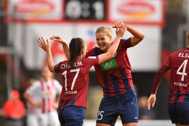 Cheers Happy celebrate cheer Goal Celebration 0 2 Turbine Potsdam Goalie Viktoria Schwalm Potsdam 17 with Rahel Kiwic Potsdam 25 Soccer Allianz Women Bundesliga 1 FC Köln 1 FFC Turbine Potsdam xmkx