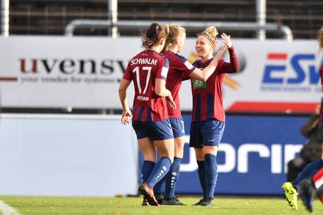 Cheers Happy celebrate cheer Goal Celebration 0 3 Turbine Potsdam Football Allianz Women Bundesliga 1 FC Köln 1 FFC Turbine Potsdam xmkx