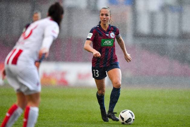 Lia Wälti Potsdam 13 in the football stadium Soccer Allianz Women Bundesliga 1 FC Köln 1 FFC Turbine Potsdam xmkx