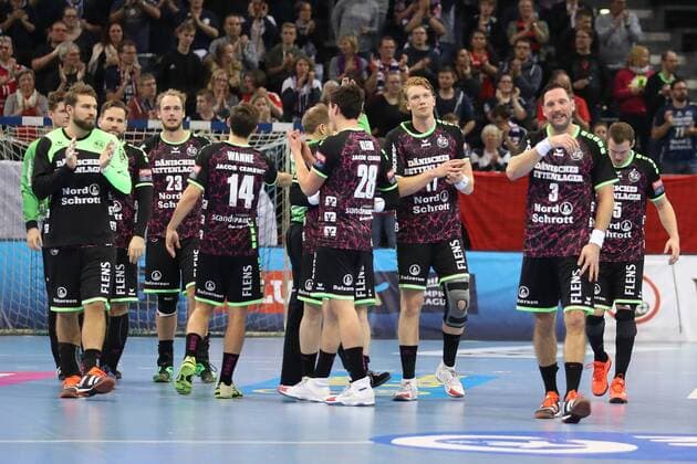 SG Flensburg Handewitt HC Meshkov Brest EHF Champions League Flensburg 19 11 17 Flensburg 19 11 17 Sport Handball VELUX EHF Champions League Season 2017 2018 Group stage SG Flensburg Handewitt HC Meshkov Brest Cheers to victory xmmkx