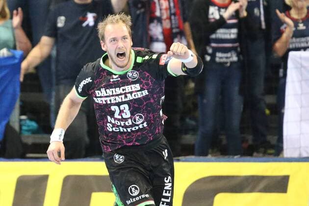 HC Flensburg Handewitt HC Meshkov Brest EHF Champions League Flensburg 19 11 17 Flensburg 19 11 17 Sport Handball VELUX EHF Champions League Season 2017 2018 Group Stage SG Flensburg Handewitt HC Meshkov Brest Jubel Torjubel at Henrik Toft Hansen SG Flensburg Handewitt 23 xmmkx