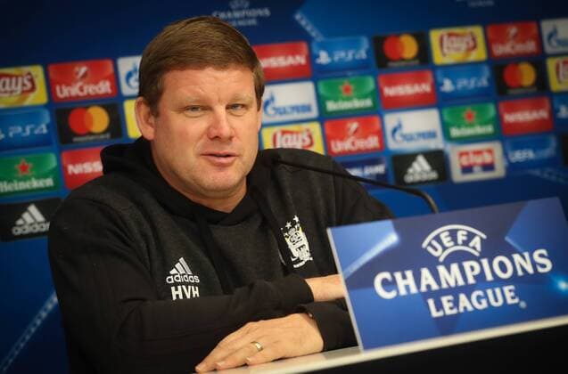 Anderlecht s head coach Hein Vanhaezebrouck pictured during a press conference PK Pressekonferenz of Belgian soccer team RSC Anderlecht, Tuesday 21 November 2017 in Brussels. Tomorrow Anderlecht is playing a game in the group stage (Group B) of the UEFA Champions League competition against German Bayern Munich. VIRGINIExLEFOUR  x05206016x