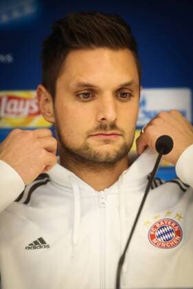 Bilder des Tages - SPORT Bayern s goalkeeper Sven Ulreich pictured during a press conference PK Pressekonferenz of German soccer team Bayern Munich, Tuesday 21 November 2017 in Brussels. Tomorrow Anderlecht is playing a game in the group stage (Group B) of the UEFA Champions League competition against Belgian RSC Anderlecht. VIRGINIExLEFOUR  x05206098x