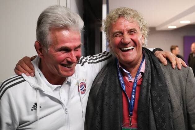 Bayern s head coach Jupp Heynckes and Bayern s former player Jean-Marie Pfaff meet after a training of German soccer team Bayern Munich, Tuesday 21 November 2017 in Brussels. Tomorrow Anderlecht is playing a game in the group stage (Group B) of the UEFA Champions League competition against Belgian RSC Anderlecht. VIRGINIExLEFOUR  x05206113x