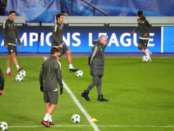 Coach Jupp Heynckes Bayern Muenchen oversees the training Training RSC Anderlecht vs Bayern Munich Champions League Football 21 11 2017 Anderlecht Copyright: xLanger Eibner-Pressefotox EP_HLR